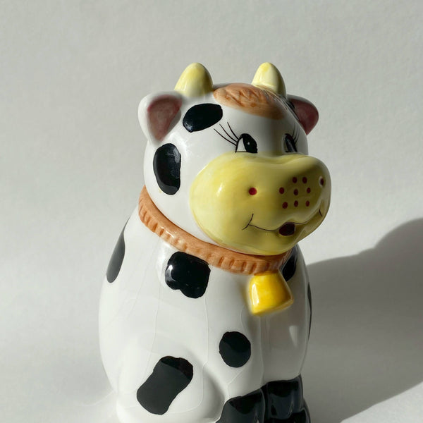 ceramic lidded cow vessel
