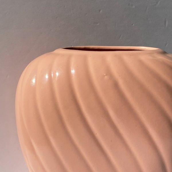 peach ceramic swirl vase