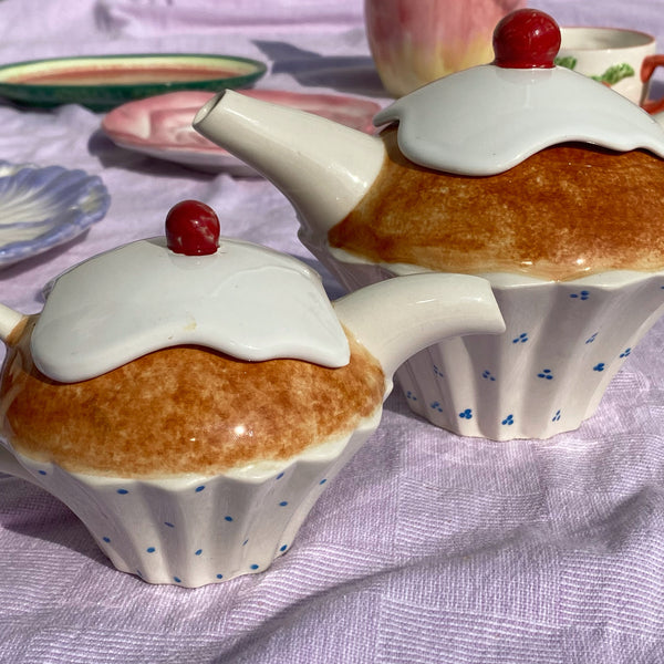 vintage ceramic cupcake teapot